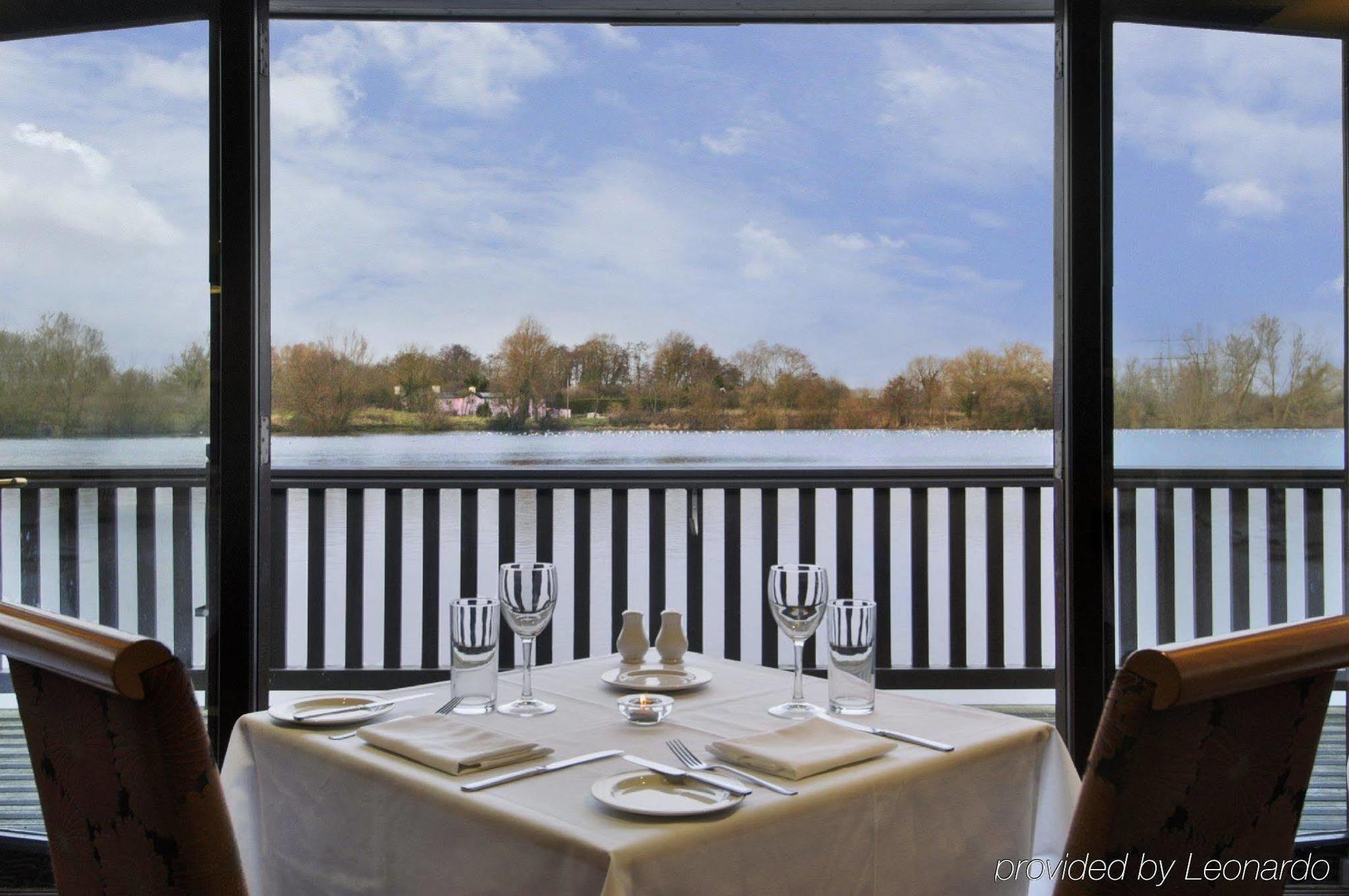 Reading Lake Hotel Restaurante foto